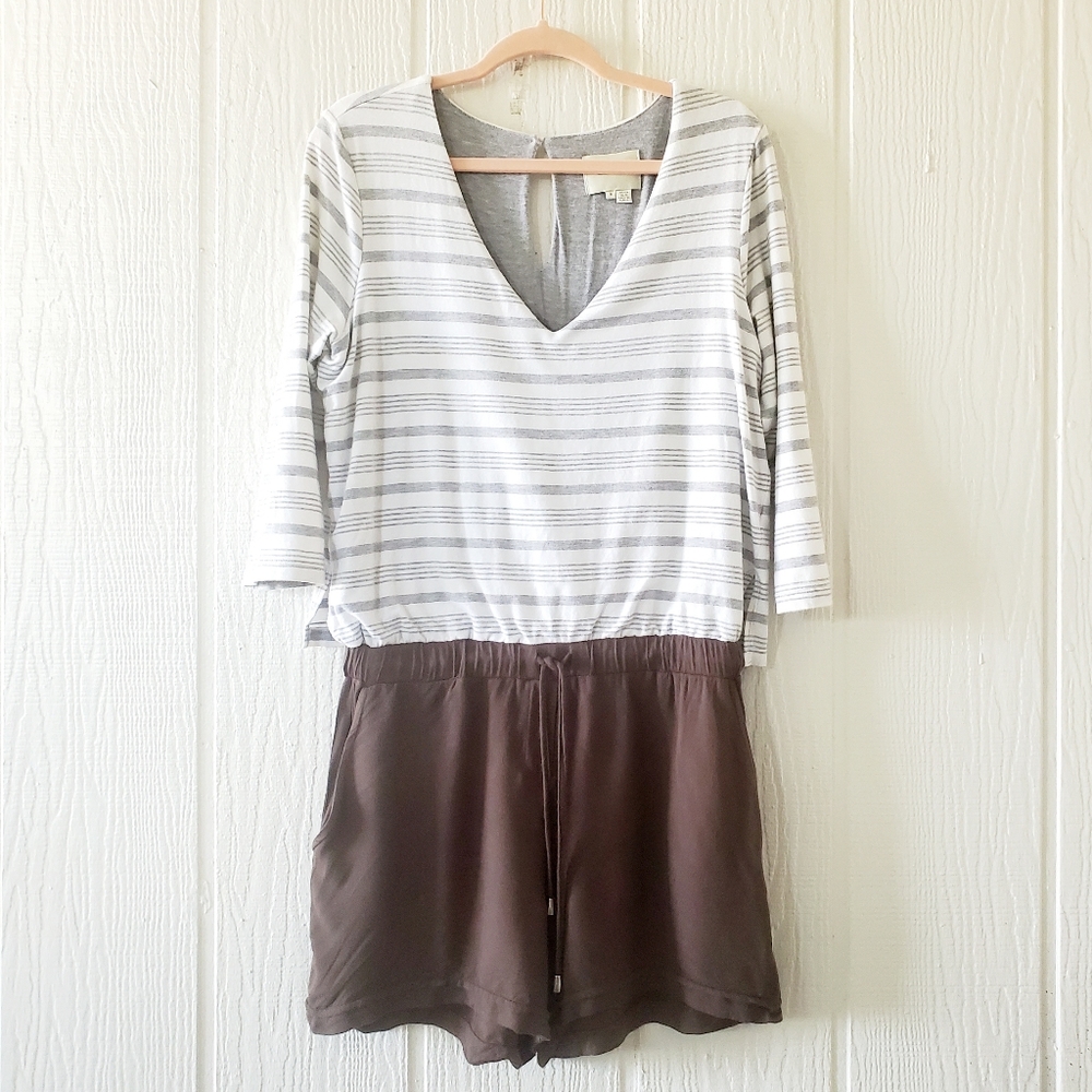 Anthropologie Elevenses Erinna Striped Knit V Neck Romper Pockets Gray Medium